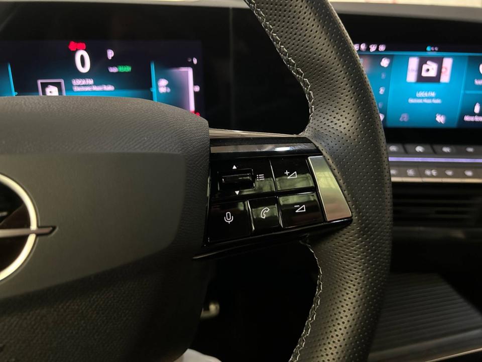 Opel Astra Electric 54kWh GS Auto