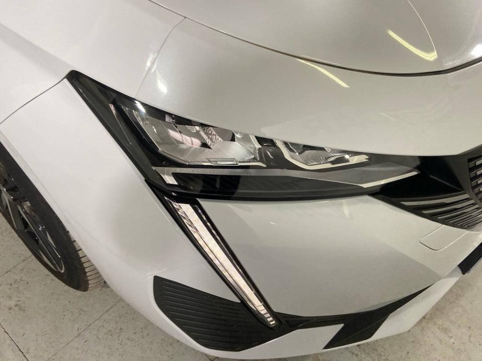 Peugeot 308 5P Allure Gasolina 130 S&S MAN