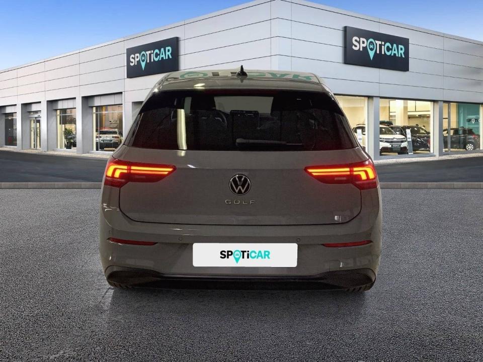 Volkswagen Golf "Más" 1.5 TSI 85kW (115CV)