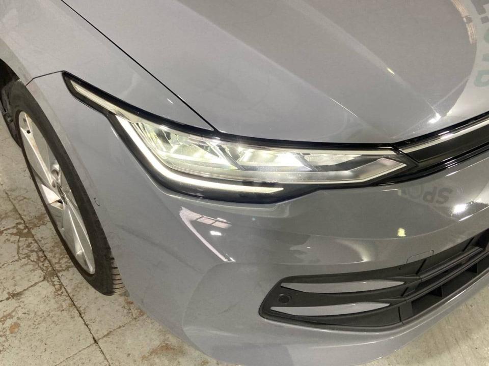 Volkswagen Golf "Más" 1.5 TSI 85kW (115CV)
