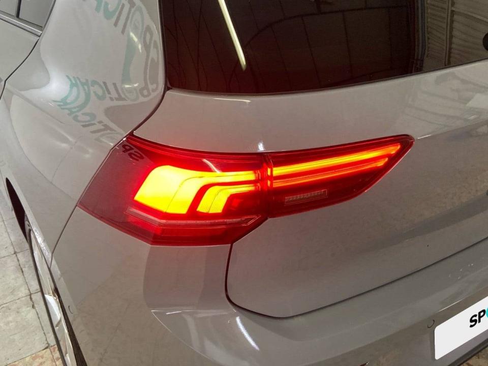 Volkswagen Golf "Más" 1.5 TSI 85kW (115CV)