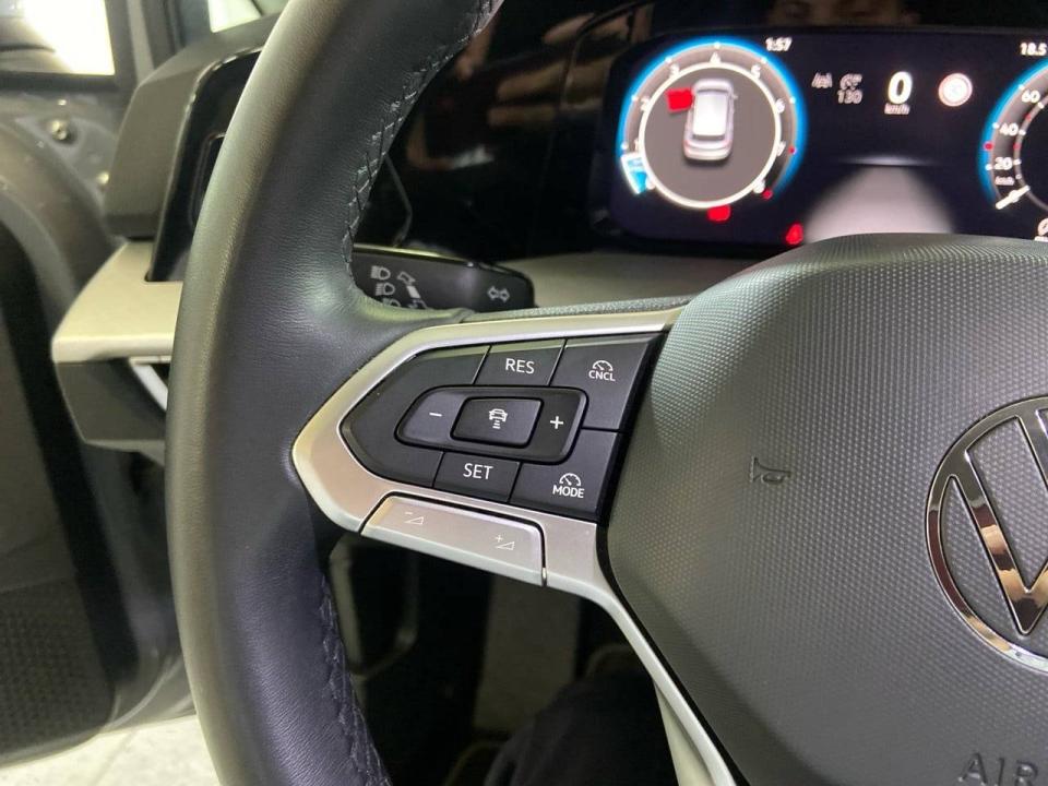 Volkswagen Golf "Más" 1.5 TSI 85kW (115CV)