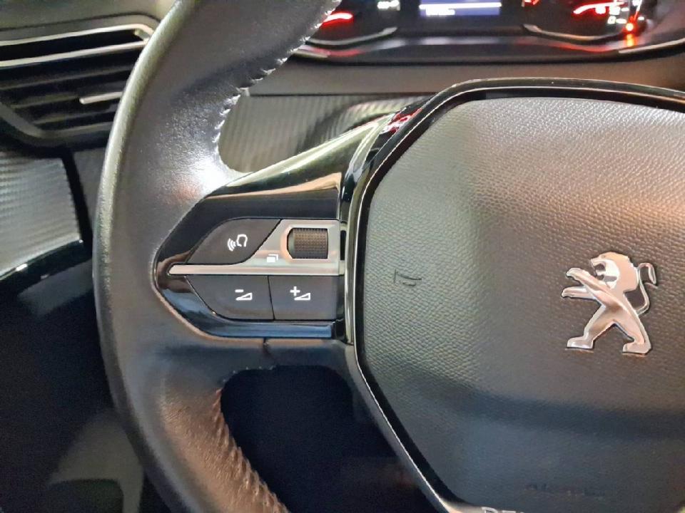 Peugeot 208 BlueHDi 73kW (100CV) Allure