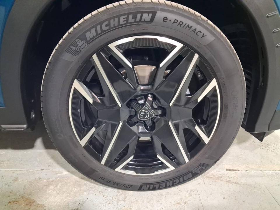 Peugeot 3008 Hybrid 1.2 100KW Allure eDCS6