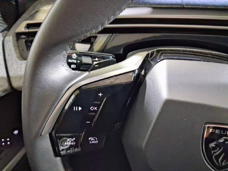 Peugeot 3008 Hybrid 1.2 100KW Allure eDCS6