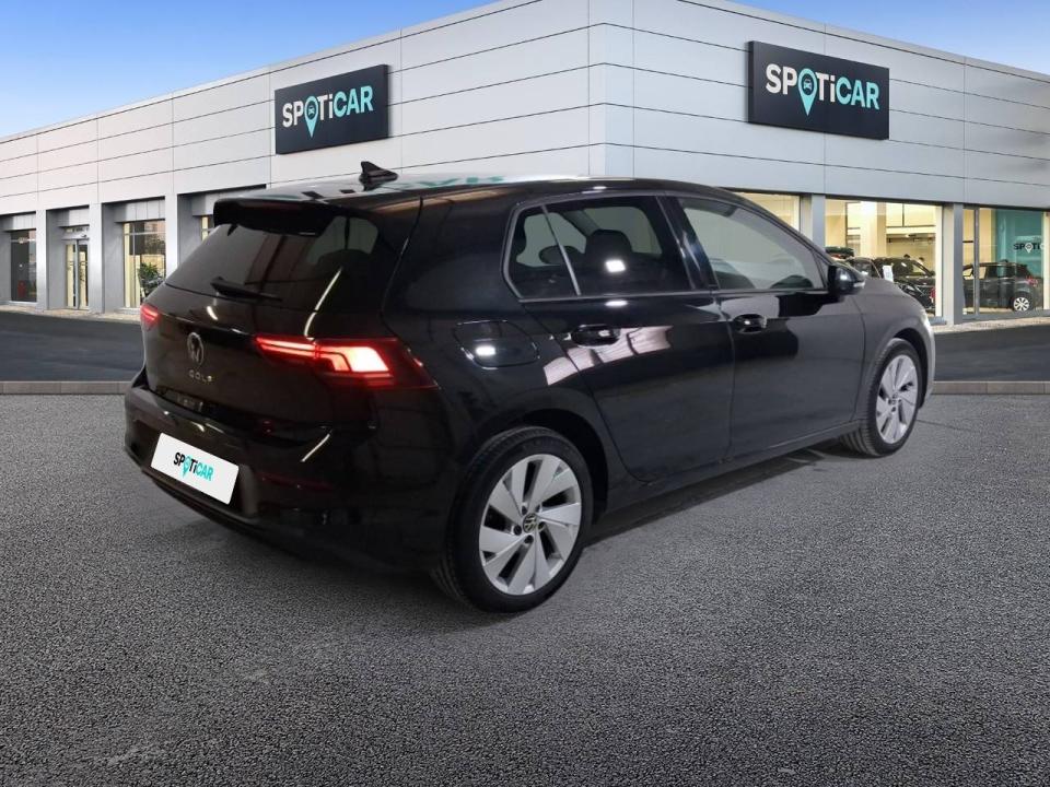 Volkswagen Golf "Más" 1.5 TSI 85kW (115CV)