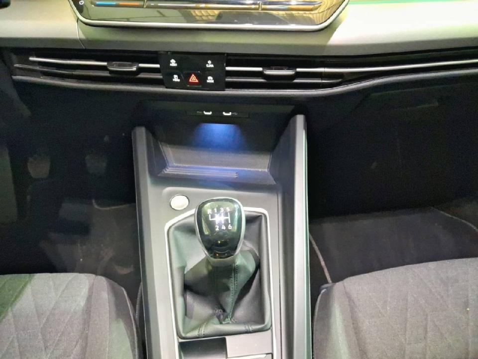 Volkswagen Golf "Más" 1.5 TSI 85kW (115CV)