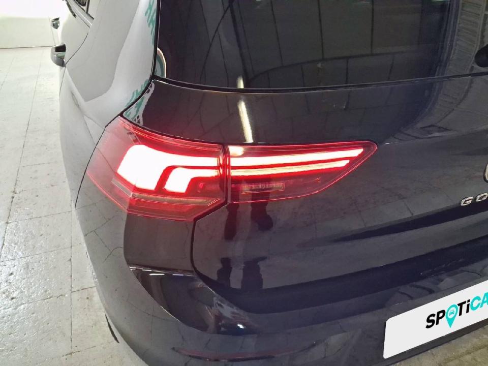 Volkswagen Golf "Más" 1.5 TSI 85kW (115CV)
