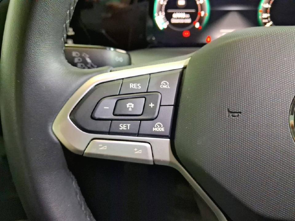Volkswagen Golf "Más" 1.5 TSI 85kW (115CV)
