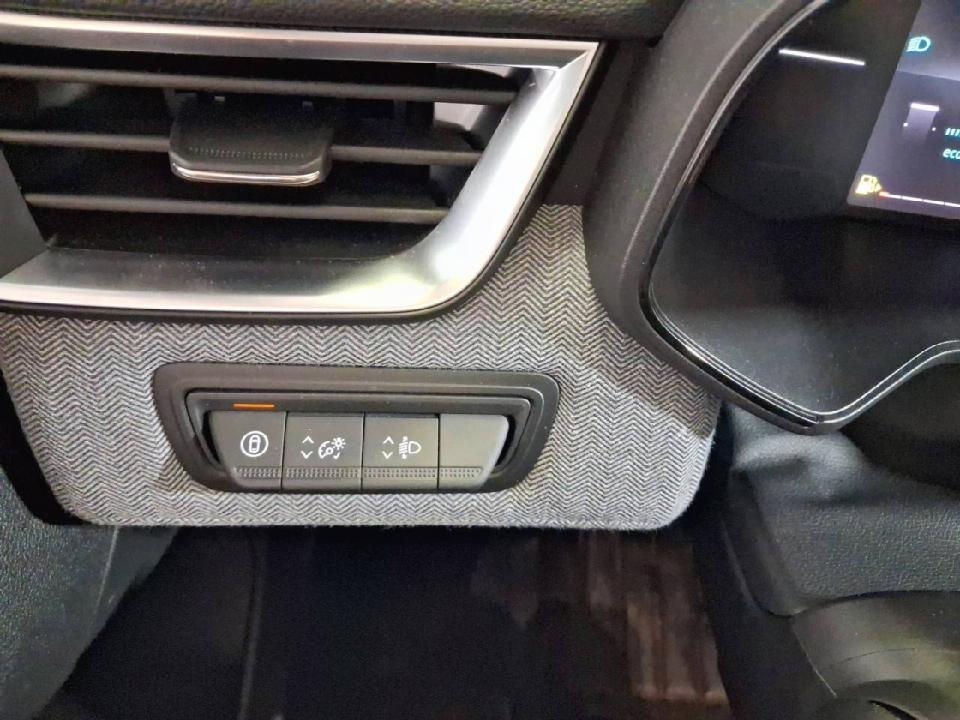 Renault Clio Techno TCe 90 (67kw)