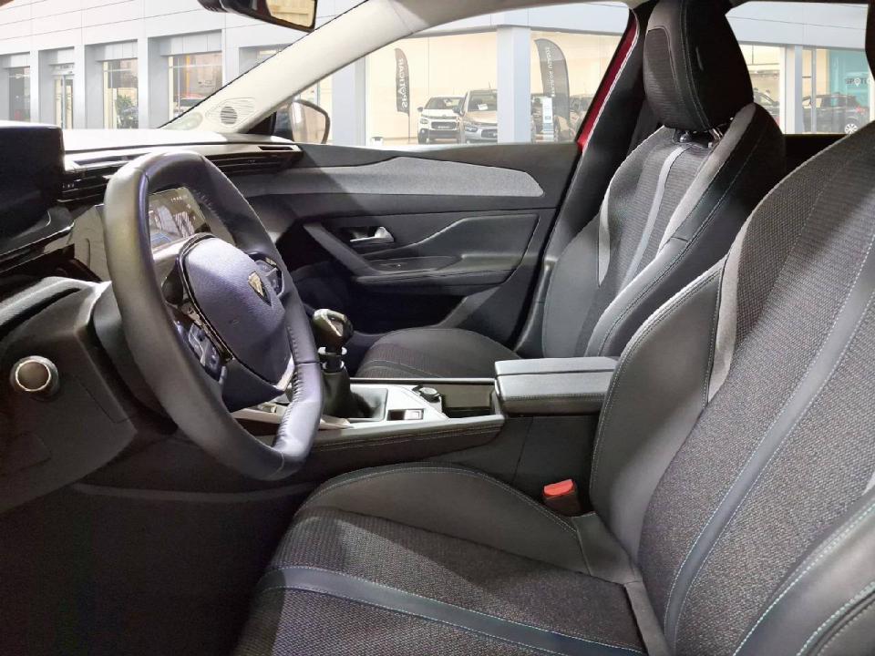 Peugeot 308 5P Allure PureTech 130 S&S MAN