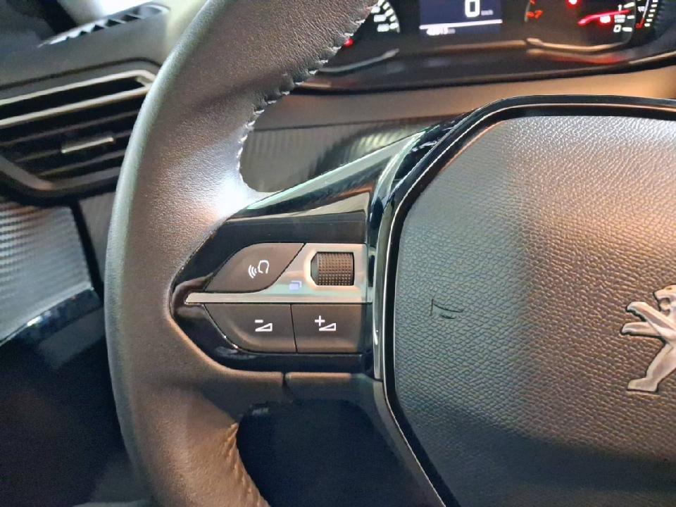 Peugeot 208 PureTech 73kW (100CV) Allure