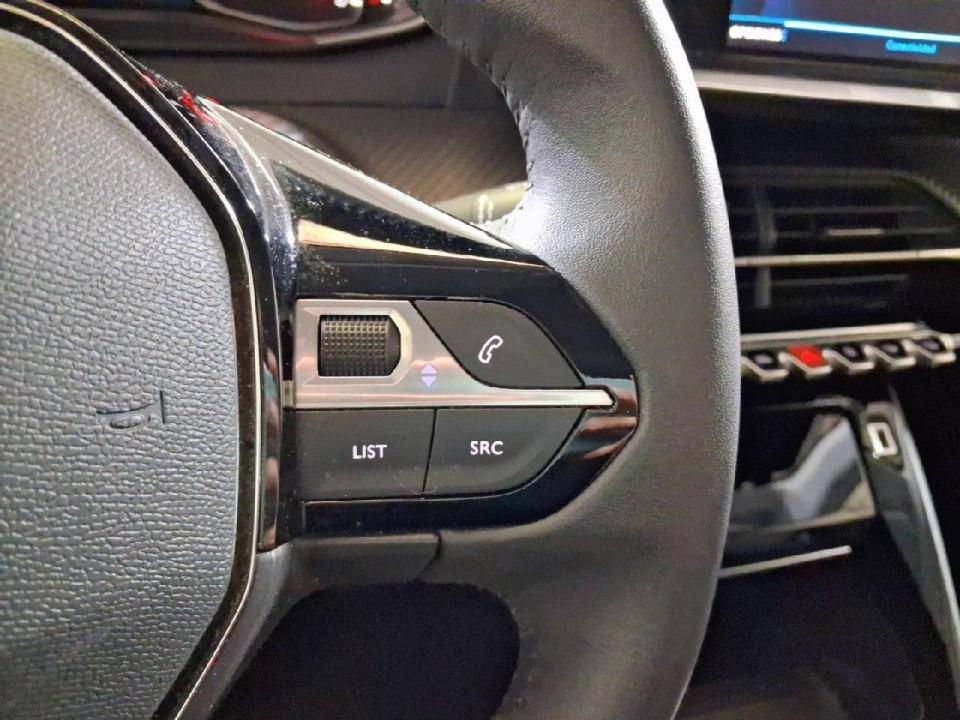Peugeot 208 Allure Puretech 100
