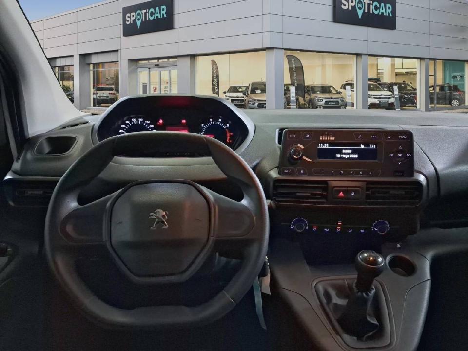 Peugeot Partner Pro Standard 600kg BlueHDi 73kW