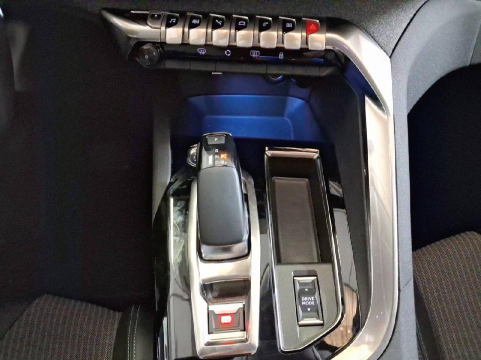 Peugeot 3008 Hybrid 225 e-EAT8 Allure Pack