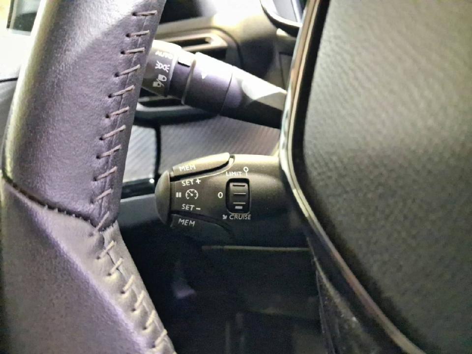 Peugeot 2008 Allure Pack Puretech 130 S&S 6 Vel. MAN