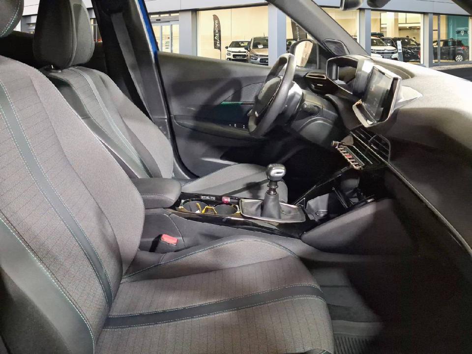 Peugeot 2008 Allure Pack Puretech 130 S&S 6 Vel. MAN