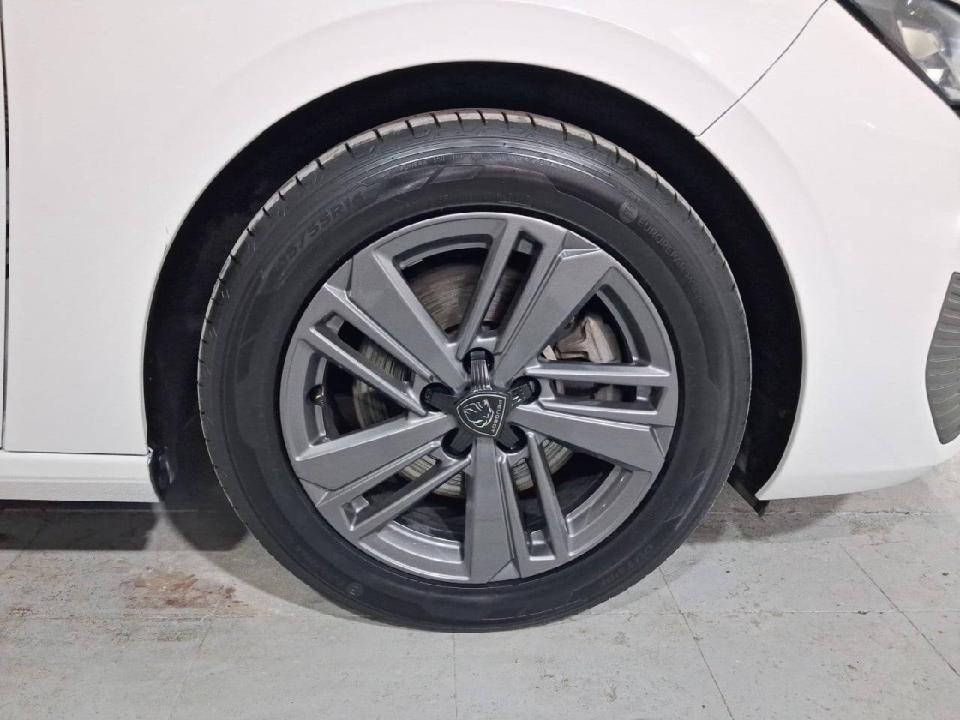Peugeot 308 5P Active Pack BlueHDi 130 S&S MAN