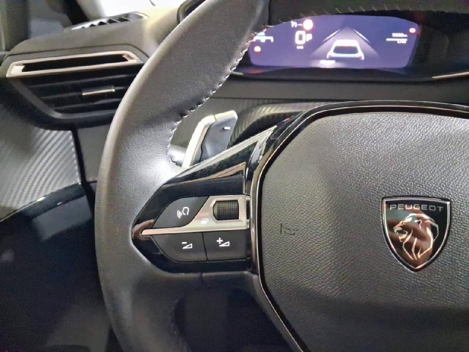 Peugeot 208 Allure HYBRID 110 eDCS6