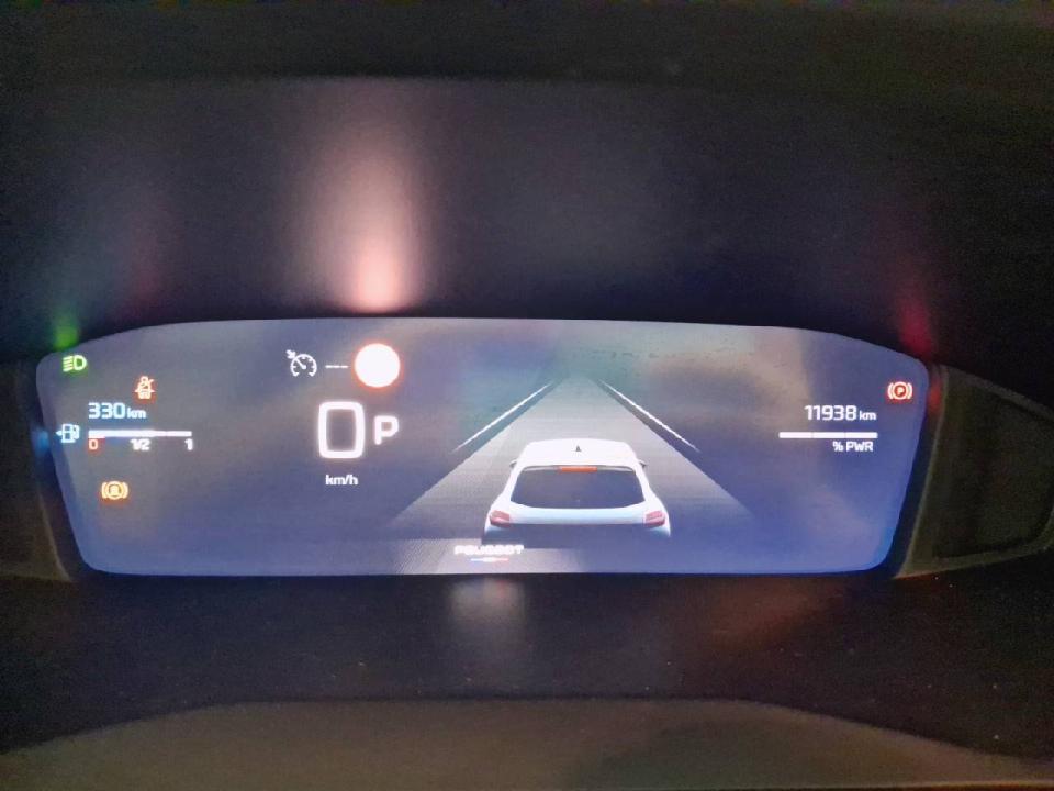 Peugeot 208 Allure HYBRID 110 eDCS6