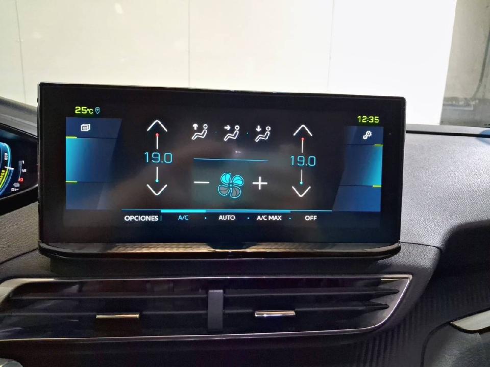 Peugeot 3008 Hybrid 225 e-EAT8 Allure