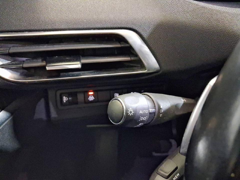 Peugeot 3008 Hybrid 225 e-EAT8 Allure