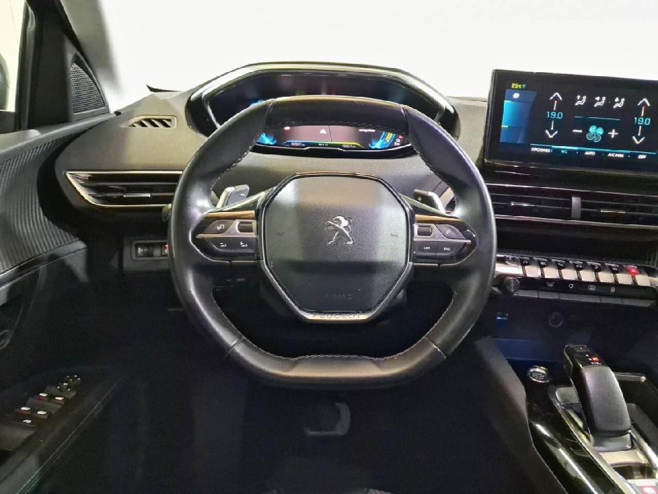 Peugeot 3008 Hybrid 225 e-EAT8 Allure