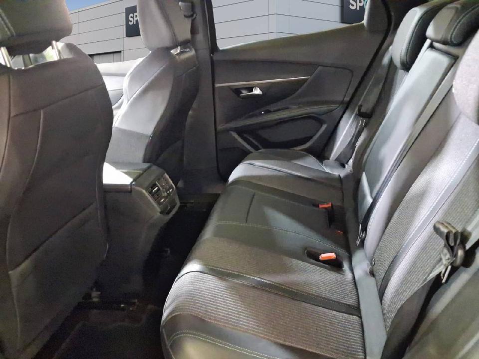 Peugeot 3008 Hybrid 225 e-EAT8 Allure