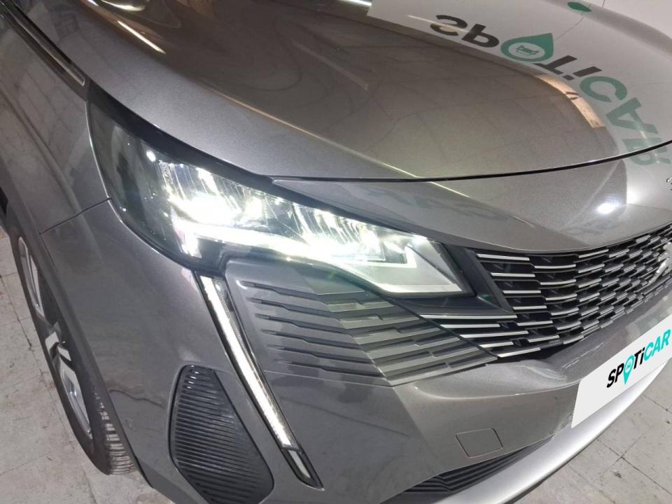 Peugeot 3008 Hybrid 225 e-EAT8 Allure