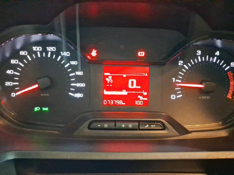 Peugeot Partner Pro Standard 600kg BlueHDi 73kW