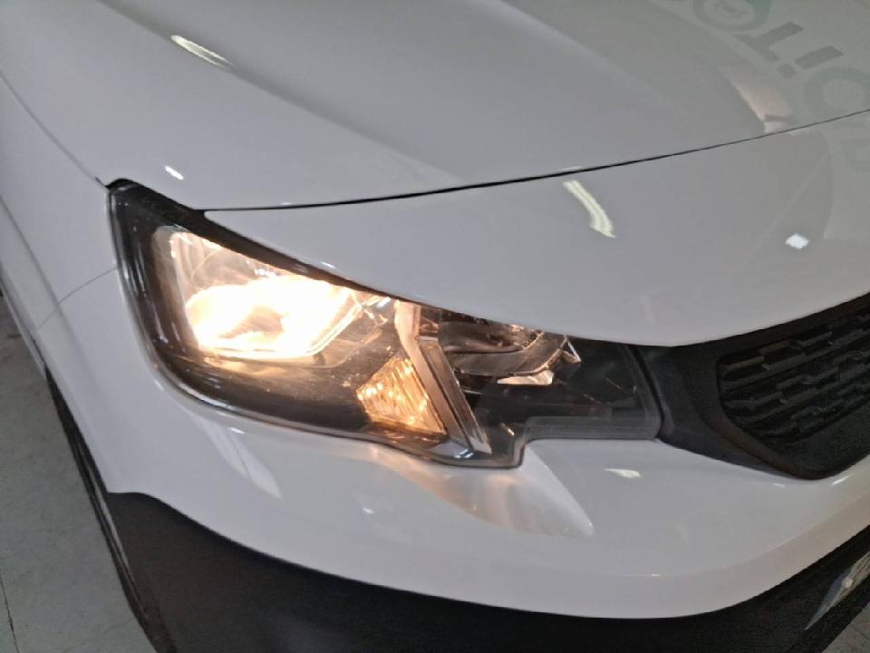 Peugeot Partner Pro Standard 600kg BlueHDi 73kW