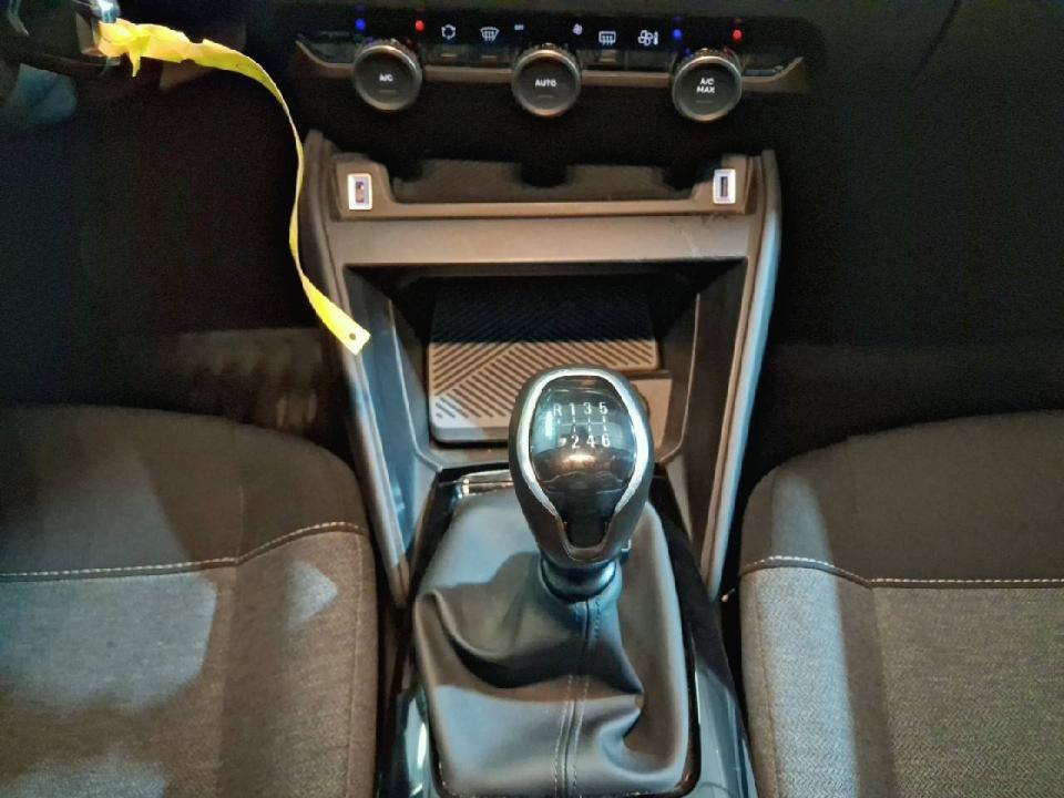 Citroen C4 PureTech 130 S&S 6v Feel
