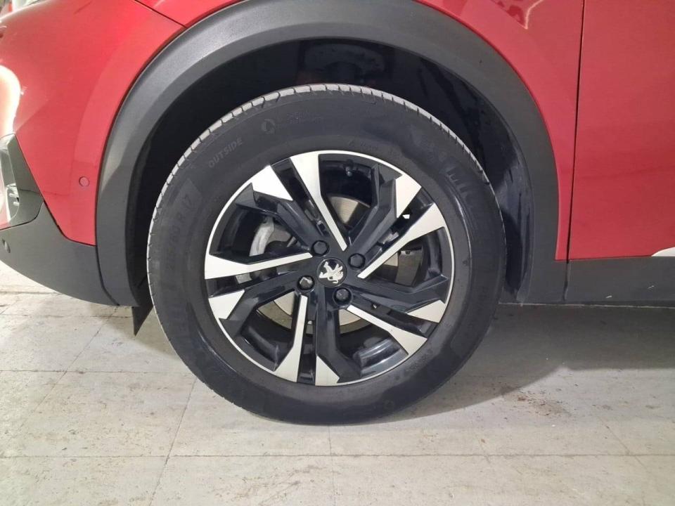 Peugeot 2008 GT Puretech 130 S&S BVM6