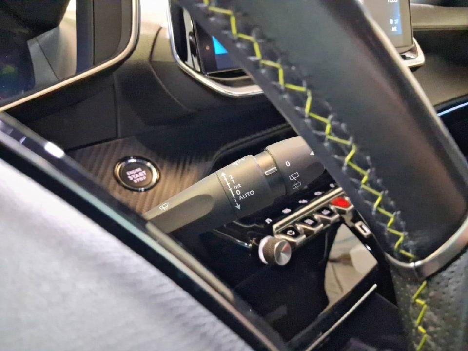 Peugeot 2008 GT Puretech 130 S&S BVM6