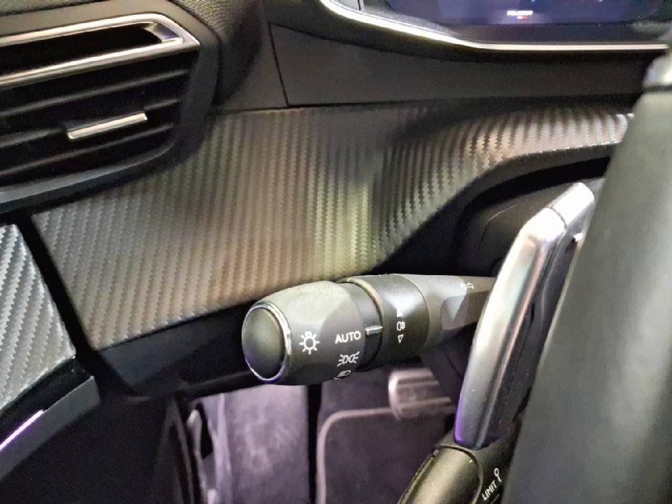 Peugeot 2008 N2008 GT Hybrid 136 eDCS6