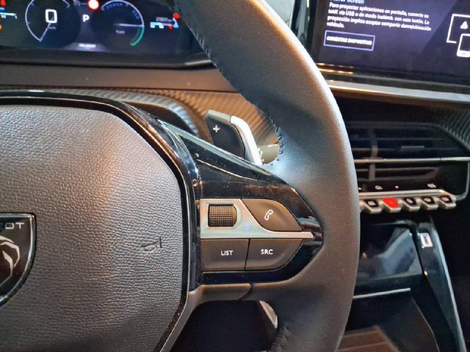 Peugeot 208 Allure HYBRID 100 eDCS6