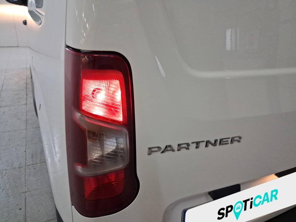 Peugeot Partner Premium Standard 600kg BlueHDi 73kW