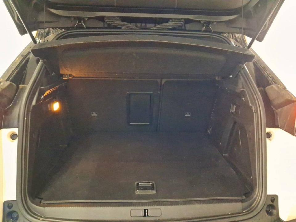 Peugeot 3008 Hybrid 225 e-EAT8 GT