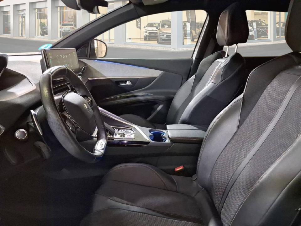 Peugeot 3008 Hybrid 225 e-EAT8 GT