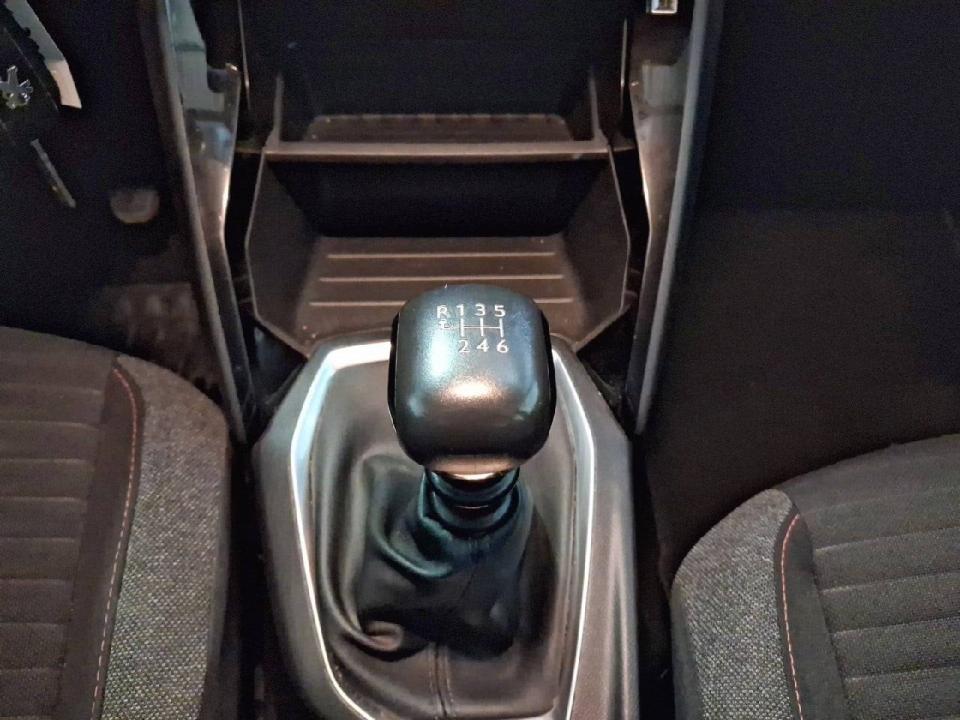 Peugeot 208 BlueHDi 73kW (100CV) Active Pack