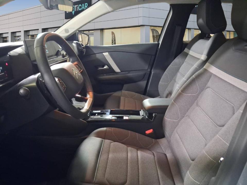 Citroen C4 Hybrid 136 e-DCS6 Plus