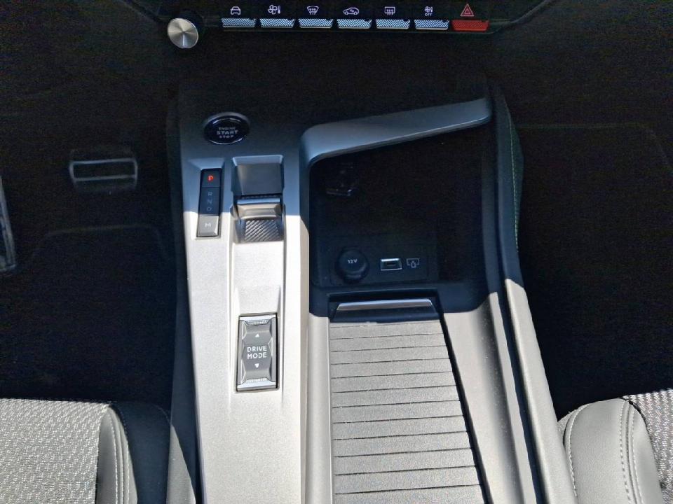 Peugeot 308 5P GT BlueHDi 130 S&S EAT8