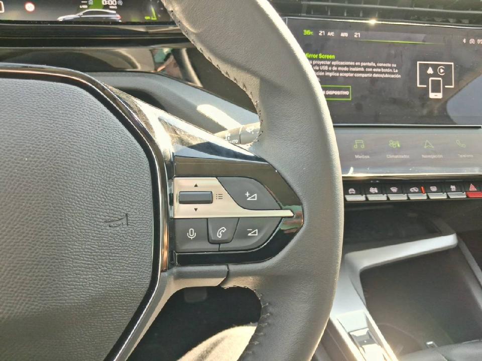 Peugeot 308 5P Allure Gasolina 130 S&S MAN