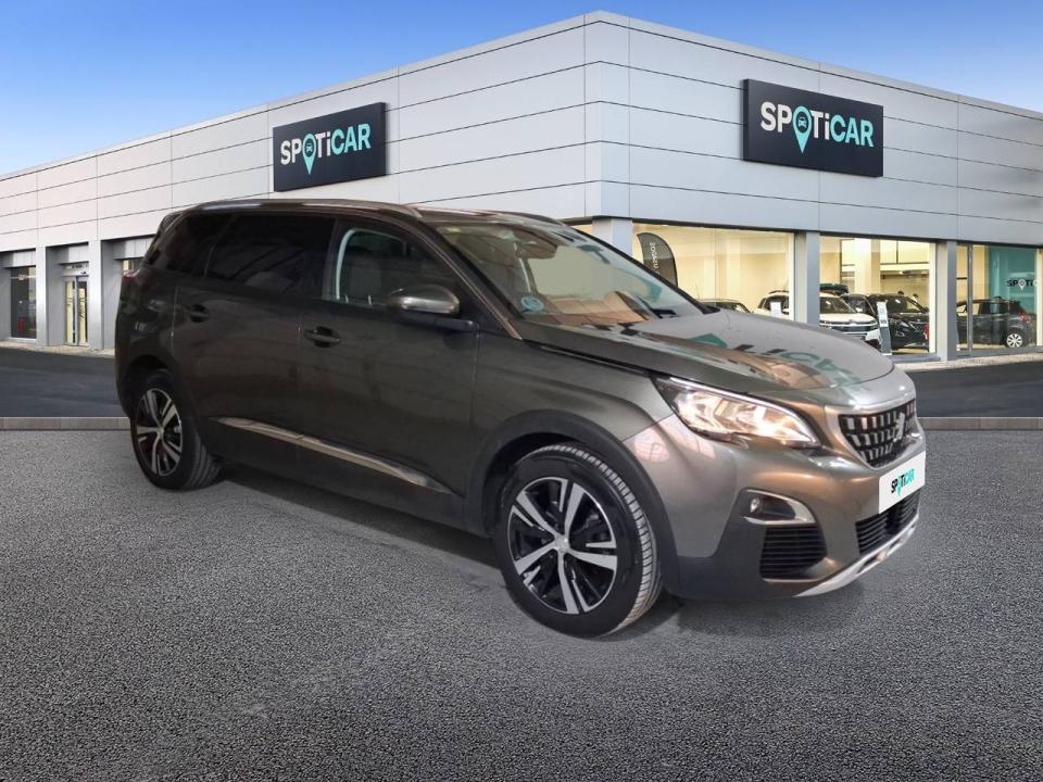Peugeot 5008 Allure 1.2L PureTech 96kW (130CV) EAT8