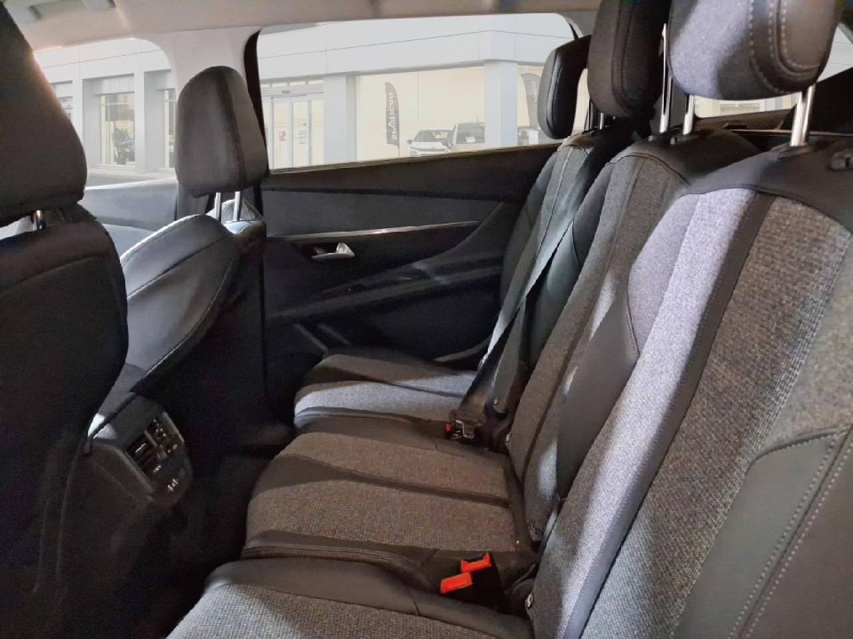 Peugeot 5008 Allure 1.2L PureTech 96kW (130CV) EAT8