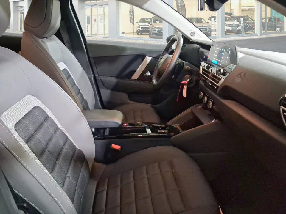 Citroen C4 Hybrid 145 ë-DCS6 Plus