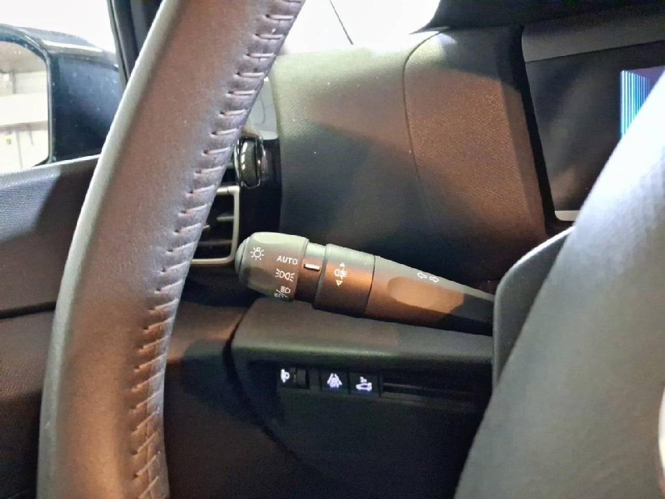 Citroen C4 X Hybrid 145 ë-DCS6 Plus
