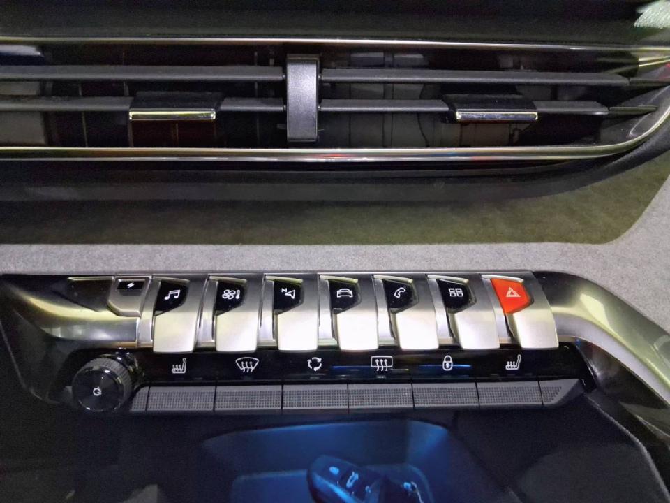 Peugeot 3008 Hybrid 225 e-EAT8 GT Pack