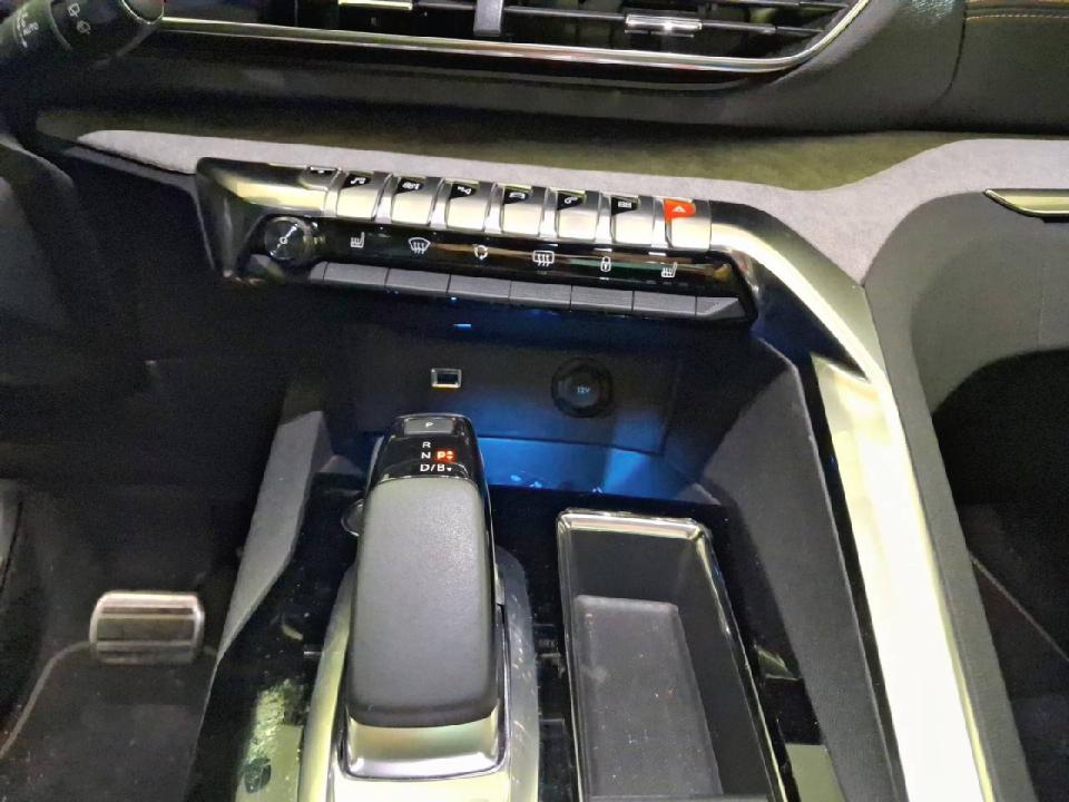 Peugeot 3008 Hybrid 225 e-EAT8 GT Pack