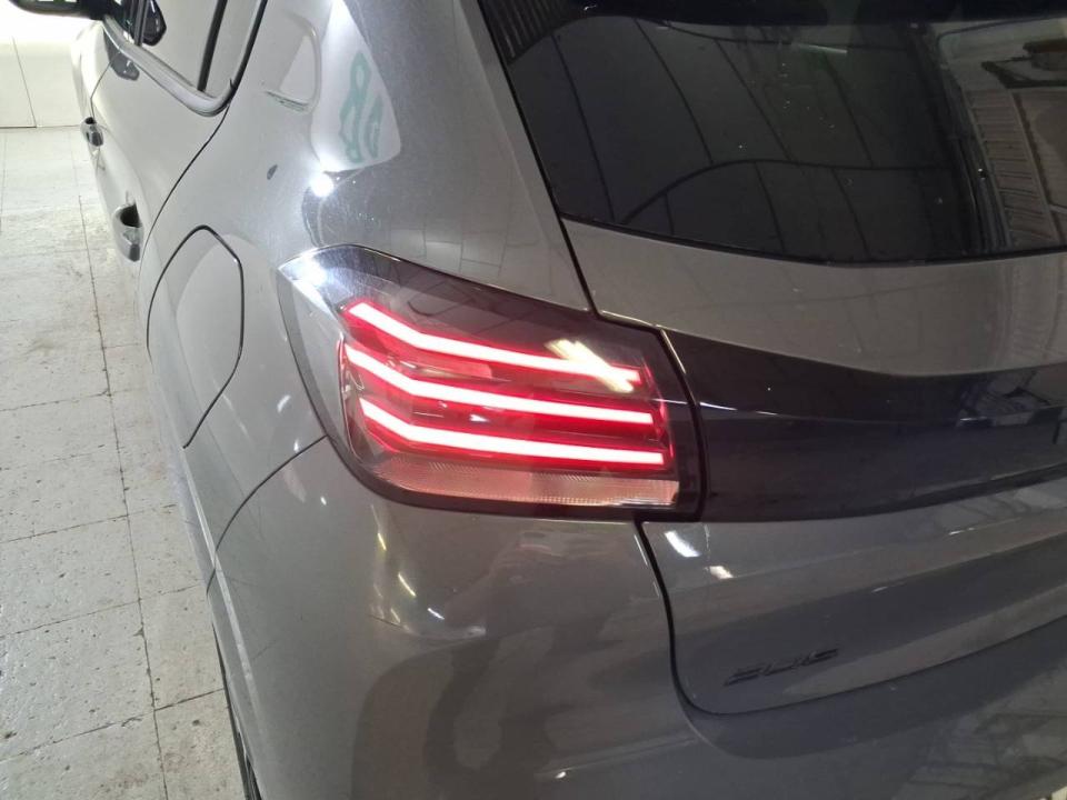 Peugeot 208 Allure Gasolina 100 S&S 6 Vel. MAN